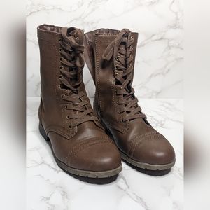 LIKE NEW! Brown leather combat boots
